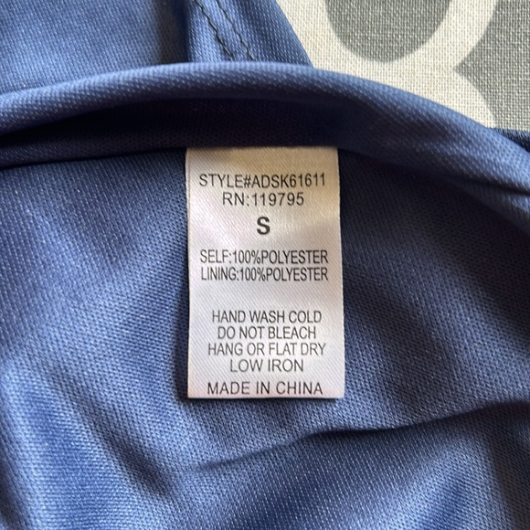 Sadie and Sage split back Halter dress sz S - Picture 11 of 14